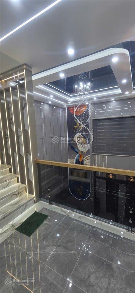 Nhà tân thới nhất 02 56 m2, bán 7 tỷ 3, hẻm xe hơi, full nội thất.  ngà nhà thật sài gòn.