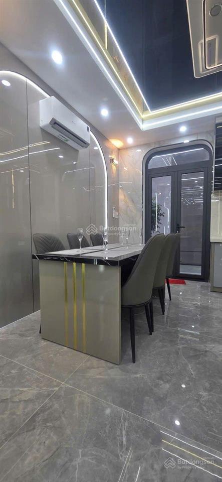 Nhà tân thới nhất 02 56 m2, bán 7 tỷ 3, hẻm xe hơi, full nội thất.  ngà nhà thật sài gòn.