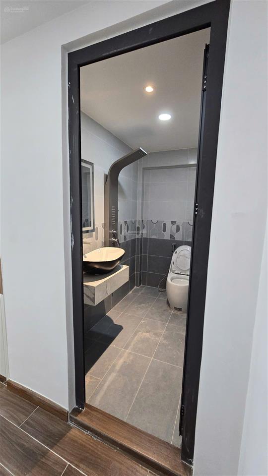 Chdv đường quang trung, 126 m2, bán 14 tỷ 200 tl.  ngà nhà thật sài gòn hỗ trợ xem nhà.