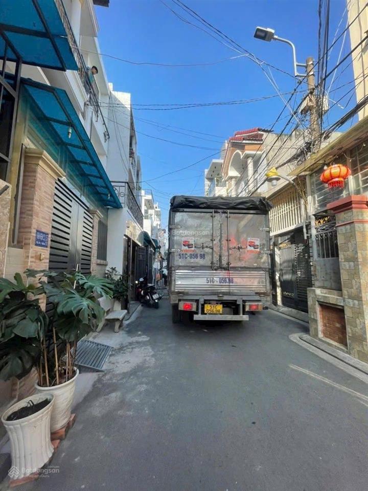Bán nhà gò vấp,94 m2, chỉ 8 tỷ 2, hẻm xe hơi thông. ngà nhà thật sài gòn hỗ trợ xem nhà trực tiếp