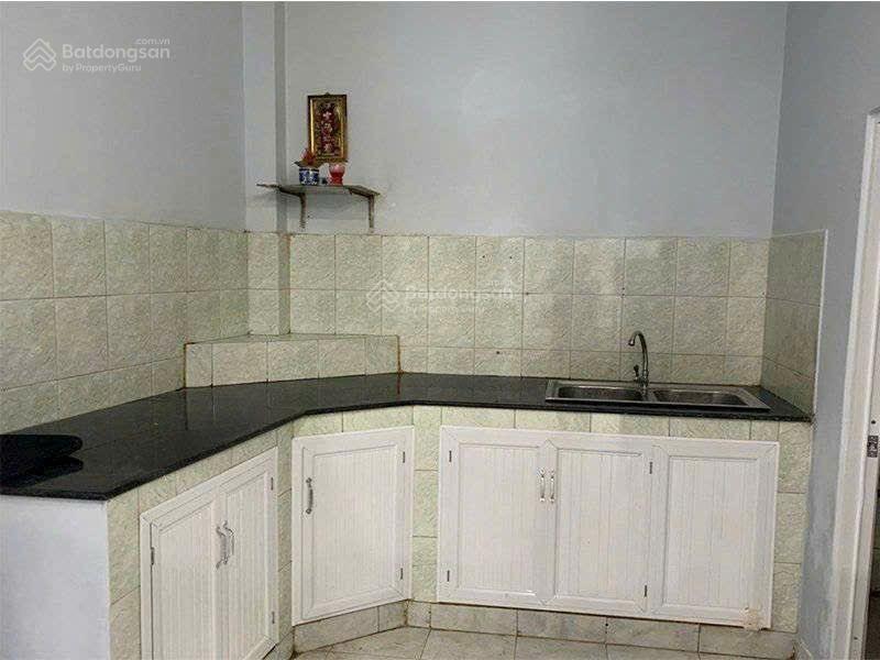 Bán nhà, hà huy giáp q12, 5 tỷ 2, dt 72 m2, hẻm xe một trục.  ngà hỗ trợ xem nhà trực tiếp
