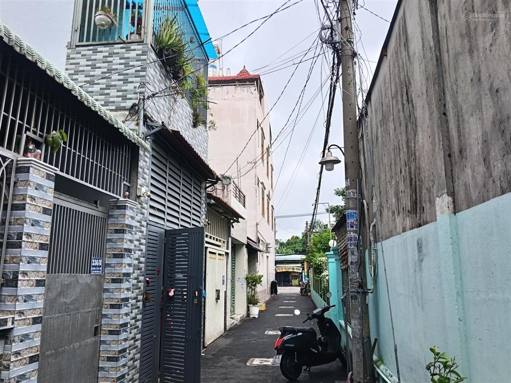 Bán nhà 75 m2, chỉ 6,3 tỷ, hẻm xe hơi thẳng một trục, đường dương thị mười, tân thới hiệp.  ngà .