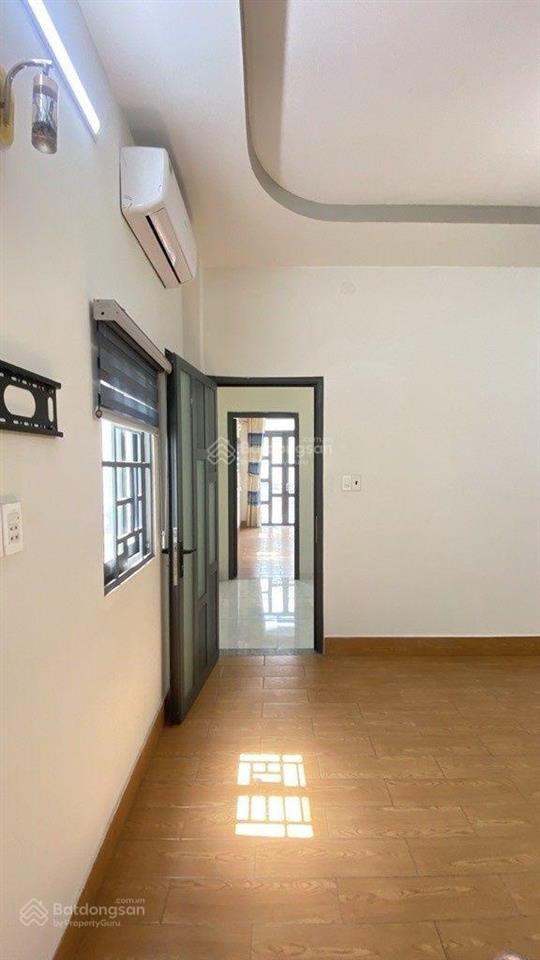 Ngay gò vấp bán đất tặng nhà 5 x 24m chỉ 9 tỷ 9, hẻm xe hơi thông thoáng,  ngà xem nhà trực tiếp.