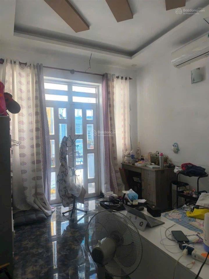 Bán nhà tân thới hiệp, 44 m2 chỉ 4 tỷ 150, hẻm xe hơi thông thoáng  ngà nhà thật sài gòn xem nhà