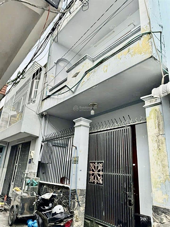 Bán nhà tân chánh hiệp q12, 55 m2, chỉ 4 tỷ 8 hẻm rộng thoáng.  nhà thật sài gòn