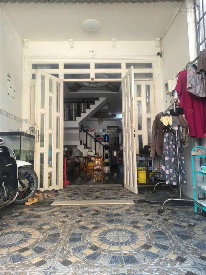Bán nhà tân thới hiệp, quận 12, chỉ 4 tỷ 150, 54 m2, phân lô đồng bộ.  ngà nhà thật sài gòn
