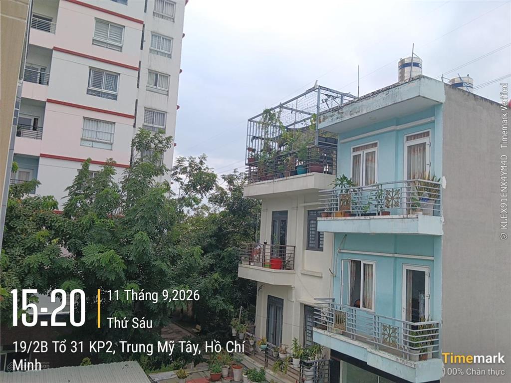 Nhà trung mỹ tây 87m2, bán 5 tỷ 7 hẻm xe hơi thông thoáng,  ngà nhà thật sài gòn