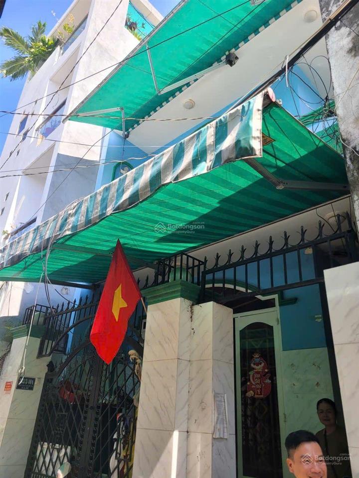 Bán nhà quang trung gò vấp, 63 m2 chỉ 6 tỷ 2 hẻm xe hơi,  ngà nhà thật sài gòn hỗ trợ xem nhà.