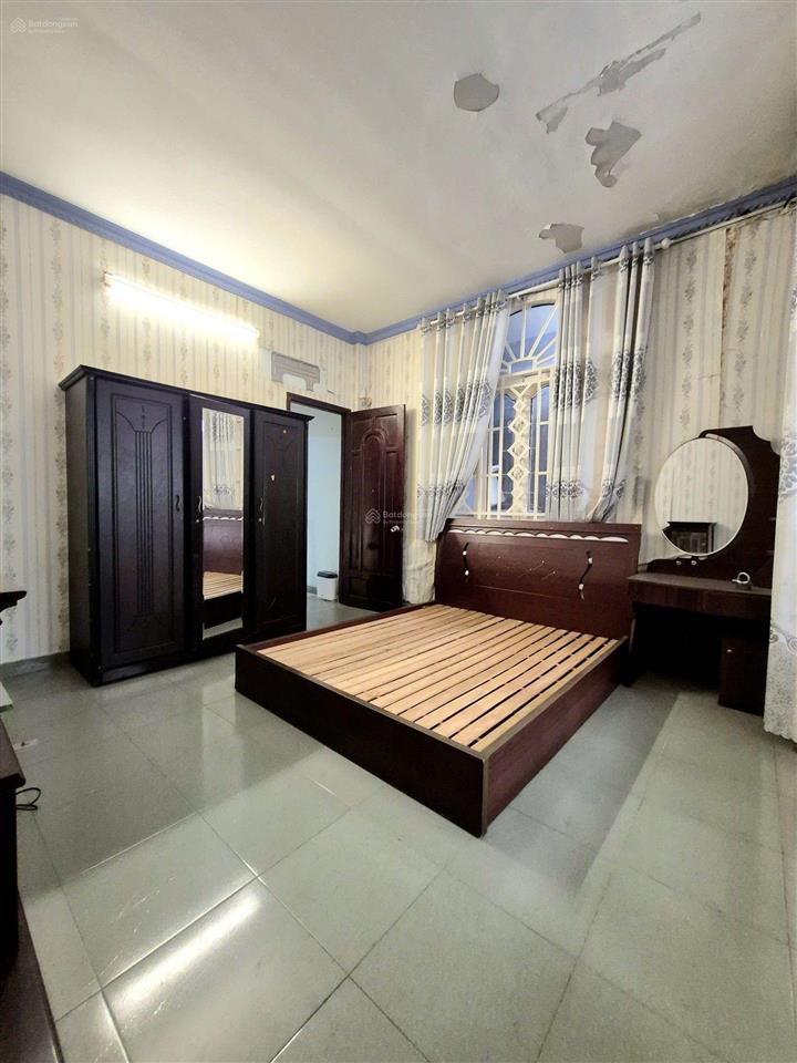 Bán nhà quang trung gò vấp, 63 m2 chỉ 6 tỷ 2 hẻm xe hơi,  ngà nhà thật sài gòn hỗ trợ xem nhà.