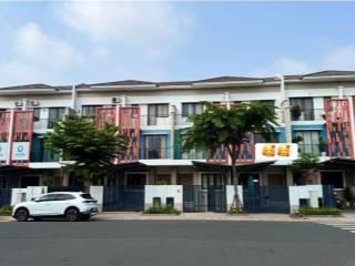 Nhà phố hoàn thiện full giá ngợp tốt nhất khu, 1 căn duy nhất