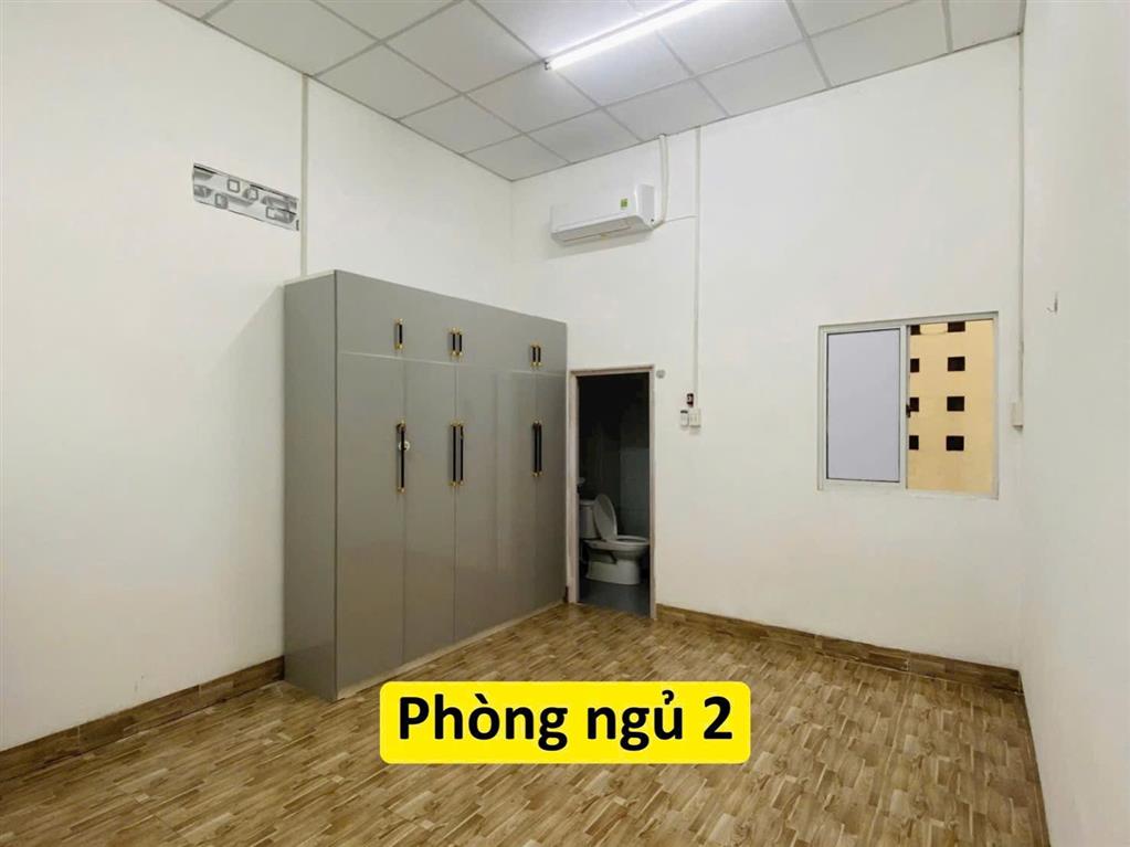 CHÍNH CHỦ BÁN NHANH CĂN NHÀ ĐẸP VỊ TRÍ ĐẮC ĐỊA CHỈ 2,65 tỷ Ở VÀ BUÔN BÁN TỐT TẠI KDC