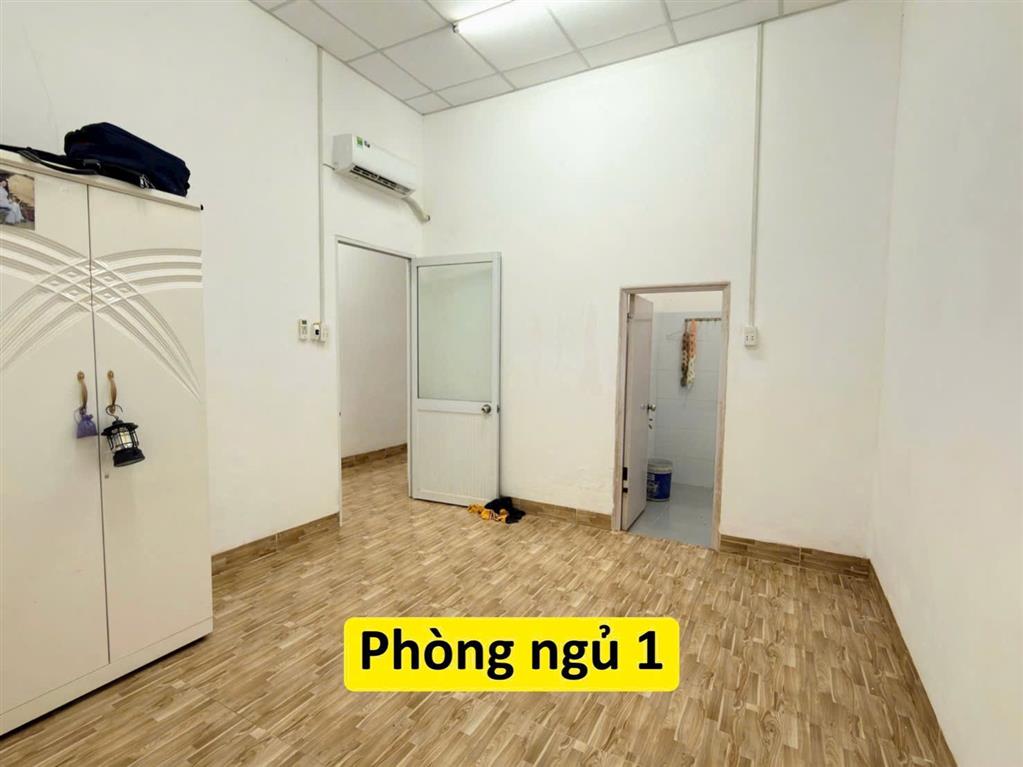 CHÍNH CHỦ BÁN NHANH CĂN NHÀ ĐẸP VỊ TRÍ ĐẮC ĐỊA CHỈ 2,65 tỷ Ở VÀ BUÔN BÁN TỐT TẠI KDC