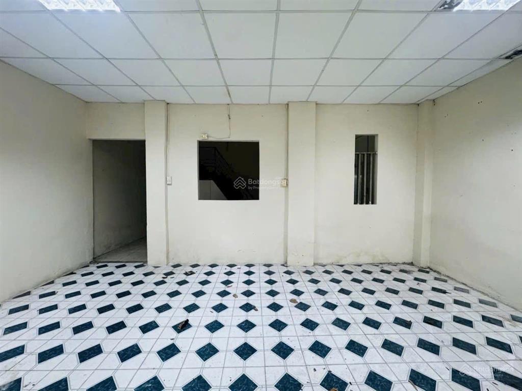 Nhà c4 3pn2wc giá mềm nhất khu vực khu dân cư văn minh ngang 5m8 giá 3ty990 tl