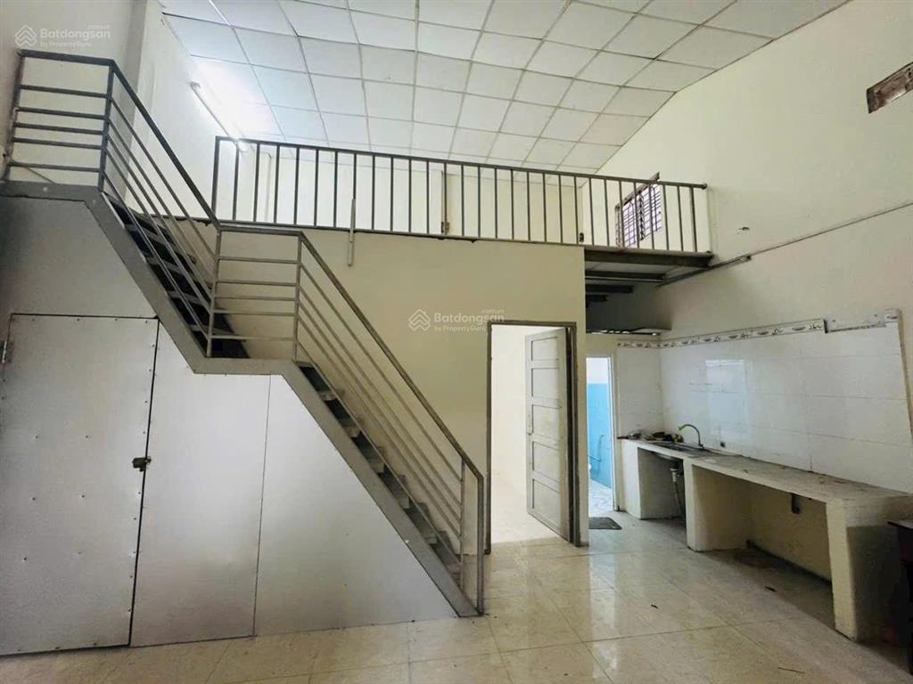 Nhà c4 3pn2wc giá mềm nhất khu vực khu dân cư văn minh ngang 5m8 giá 3ty990 tl
