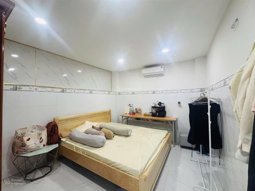 Mặt tiền đường số  tăng nhơn phú b  xe hơi ngủ trong nhà  65m2  giá 5.5 tỷ tl