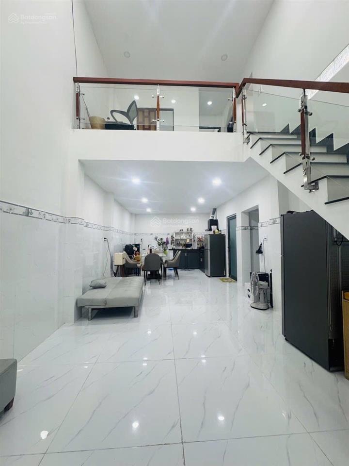 Mặt tiền đường số  tăng nhơn phú b  xe hơi ngủ trong nhà  65m2  giá 5.5 tỷ tl