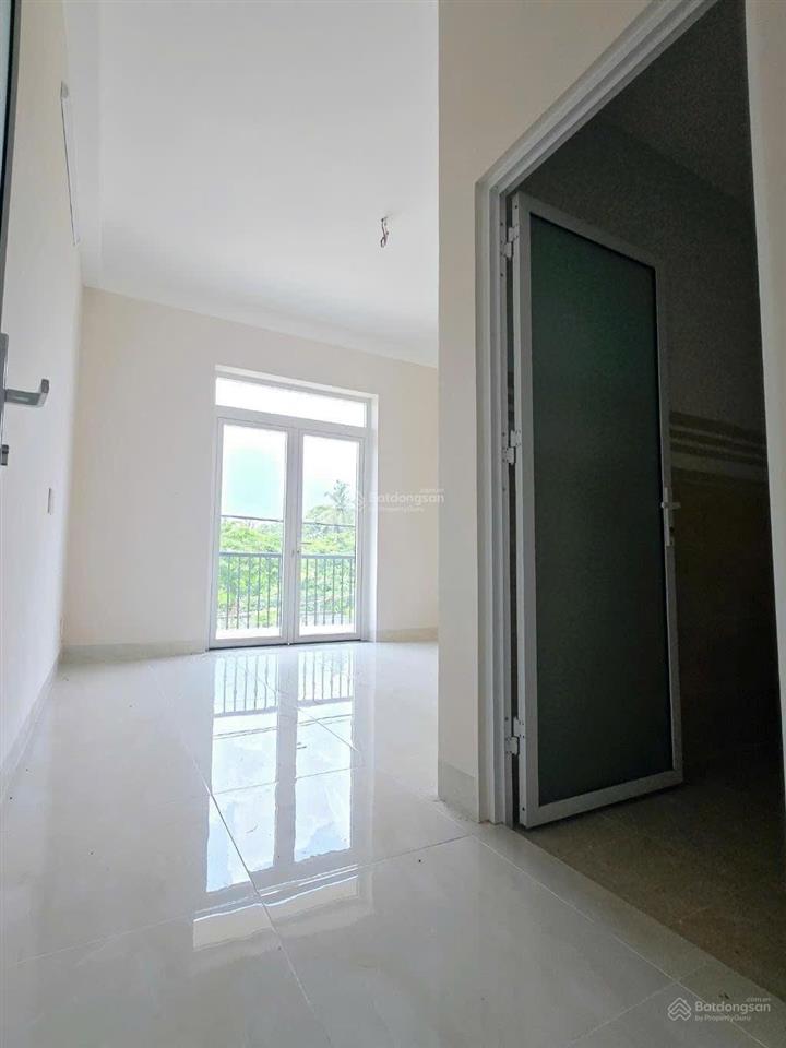 Nhà mặt tiền đường số p. long bình  xe hơ đậu trước cửa 67m  giá 4 tỷ 5 tl