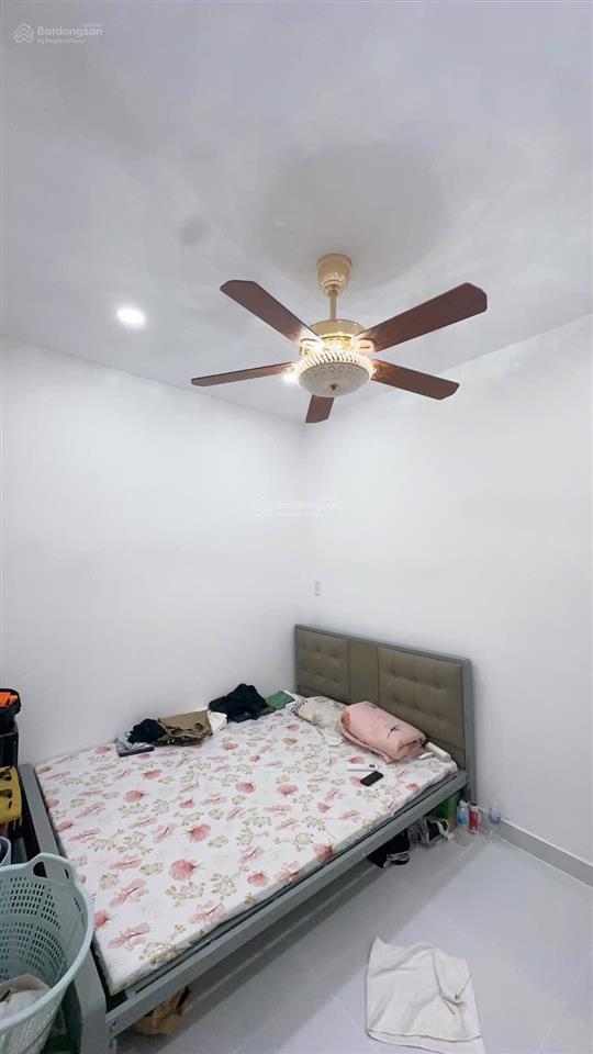 Đường số 17 3.8 tỷ long thạnh mỹ thủ đức
nhà đẹp  2 tầng 3pn  tặng dàn nội thất xịn