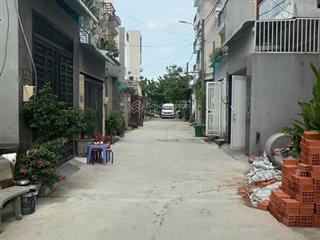 Bán nhà mới  bưng ông thoàn, phú hữu 4pn 3wc giá 6.8 tỷ