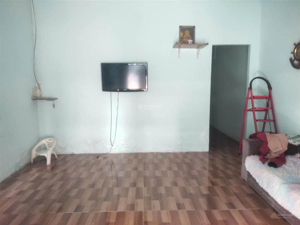 Bán nhà c4 gần vinhomes ngang rộng 5.6m