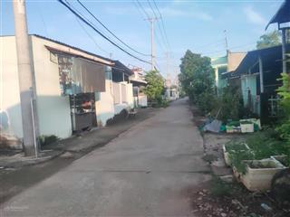 Bán nhà c4 gần vinhomes ngang rộng 5.6m