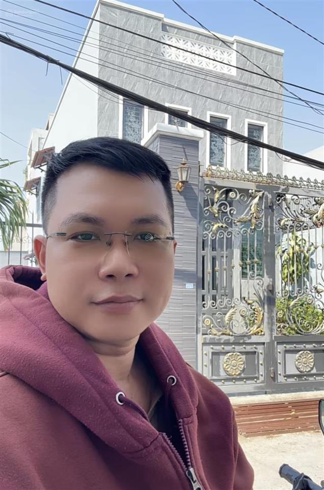 Siêu phẩm 2 mặt tiền  ngay trung mỹ tân xuân  gần lê thị hà  2 tầng  đường 10m xe tải tránh