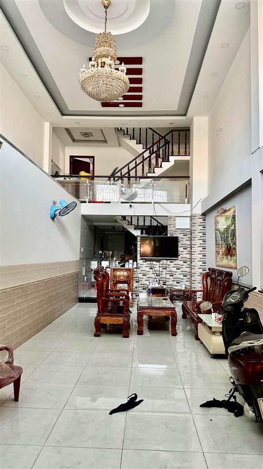 220m2  3 tầng  mặt tiền dương công khi  5p kết nối vinhome hóc môn  bệnh viện xuyên á