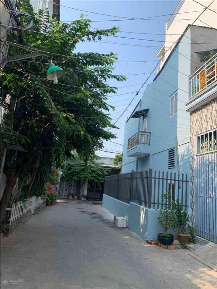 Mặt tiền lô góc 2 mặt 4 x 13m  đường xe tải thông  sổ vuông  chỉ 2.9 tỷ  2 tầng 2 pn  nhà btct