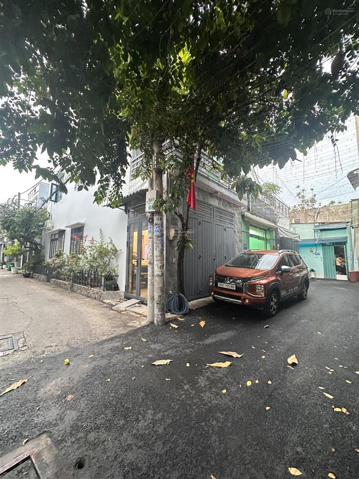 Mặt tiền lô góc 2 mặt 4 x 13m  đường xe tải thông  sổ vuông  chỉ 2.9 tỷ  2 tầng 2 pn  nhà btct
