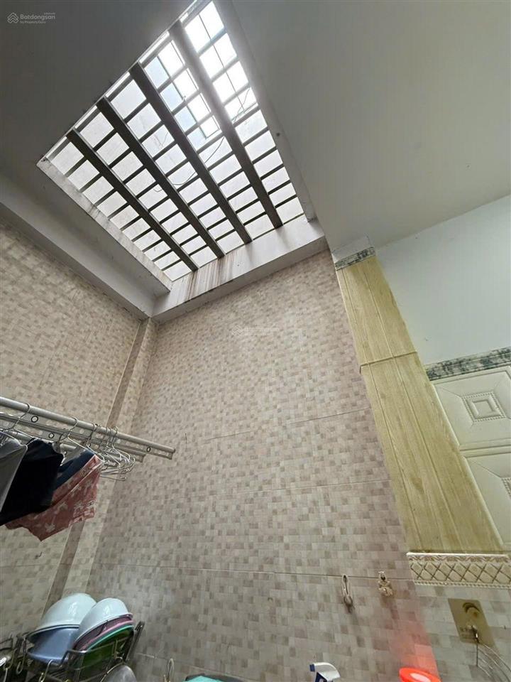 Giảm 500tr còn 6.4 tỷ ngang 10 x 17.4  174m2 5pn 5wc kdc đồng bộ minh tâm  trần văn mười