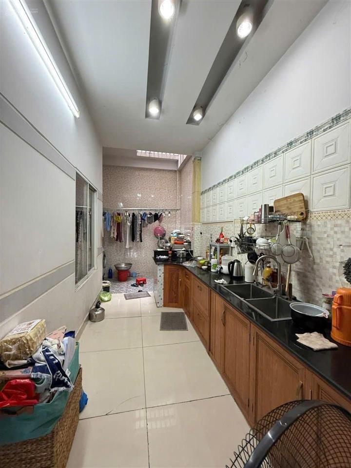 Giảm 500tr còn 6.4 tỷ ngang 10 x 17.4  174m2 5pn 5wc kdc đồng bộ minh tâm  trần văn mười