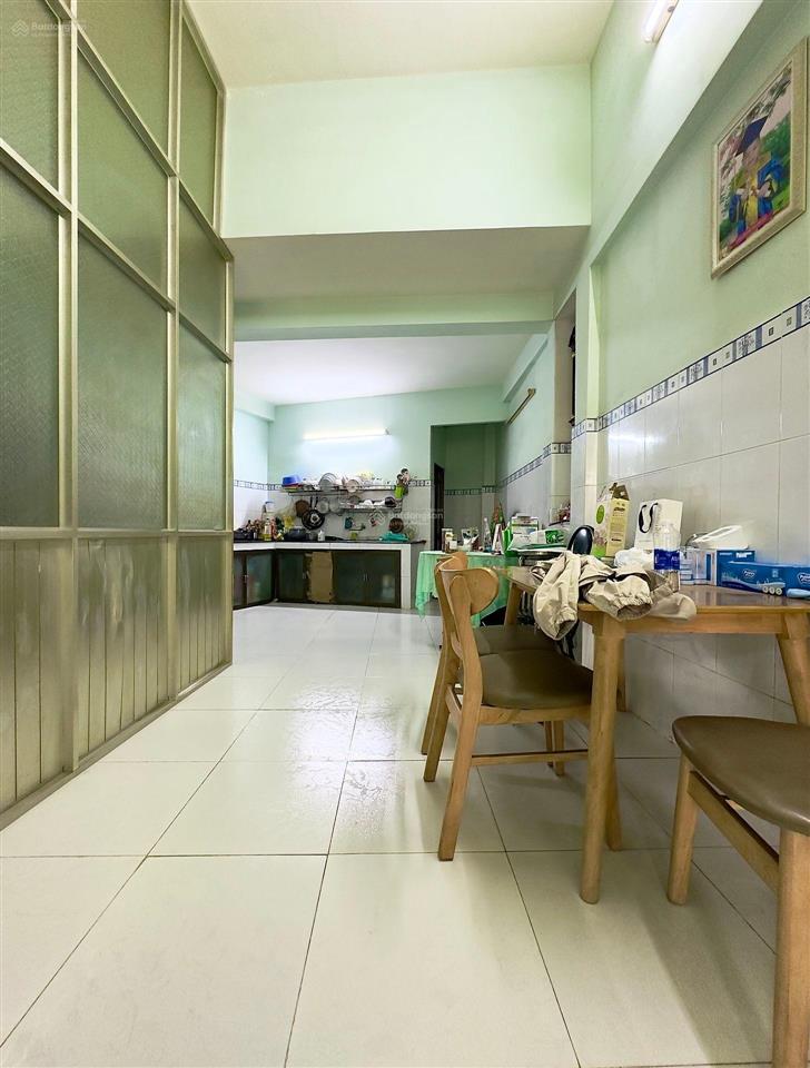 Bán gấp  giảm gần 1 tỷ  ngang ~6m x 16m  2 tầng btct  3 pn master  ngay trung mỹ tân xuân