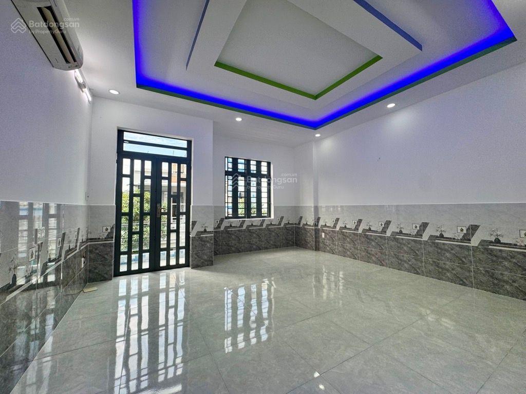 Siêu phẩm 3 tầng 5pn  5m x 17.5m kdc đại hải đường trước nhà 9m  xe tải quay đầu  phan văn hớn
