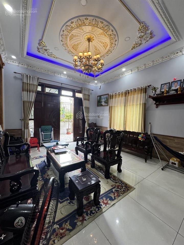 Ngang v.i.p 9.2m  156m2 đường xe hơi  yên tĩnh cách mặt tiền 20m  siu nghĩ dưỡng  ng. thị sóc