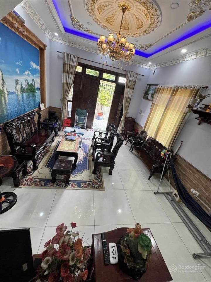 Ngang v.i.p 9.2m  156m2 đường xe hơi  yên tĩnh cách mặt tiền 20m  siu nghĩ dưỡng  ng. thị sóc