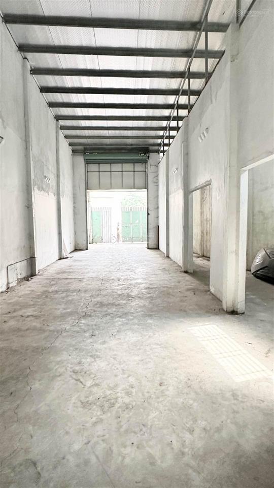 Nhà trống tiện làm kho xưởng ngay chợ chử s trần văn mười nở hậu tài lộc  158m2 4.85m (7.5m)