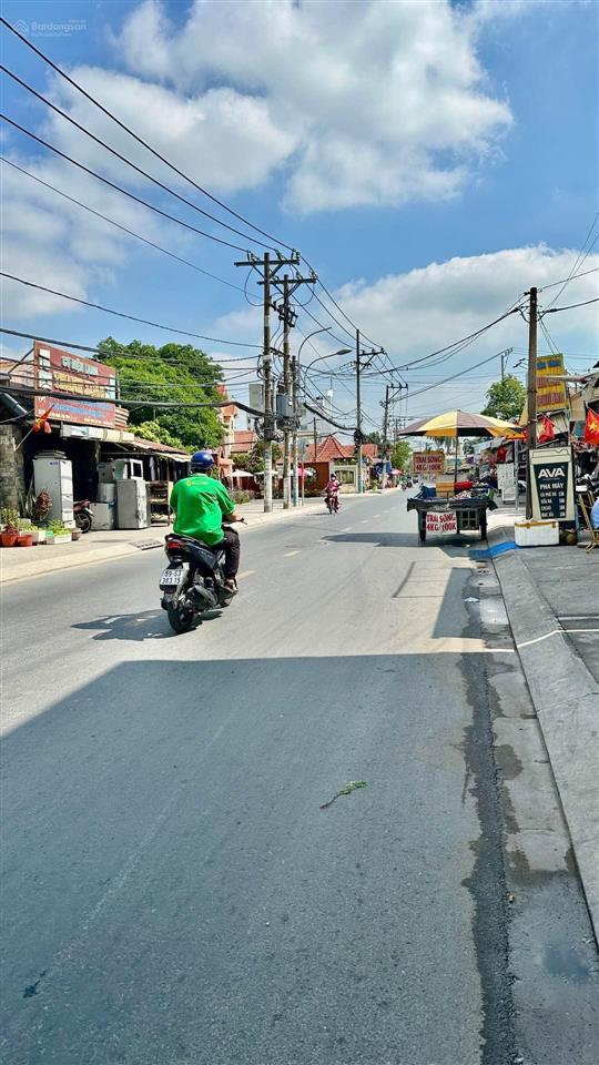Nhà trống tiện làm kho xưởng ngay chợ chử s trần văn mười nở hậu tài lộc  158m2 4.85m (7.5m)