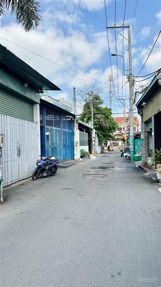 Nhà trống tiện làm kho xưởng ngay chợ chử s trần văn mười nở hậu tài lộc  158m2 4.85m (7.5m)