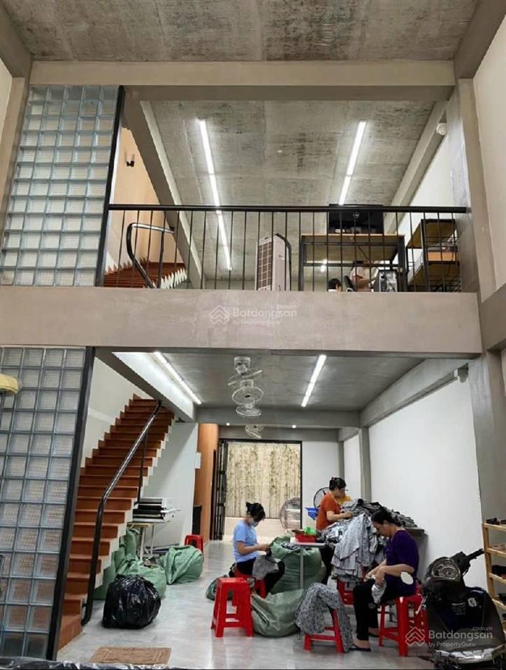 6 tầng  sổ đẹp  hoàn công đủ  thiết kế làm xưởng may  ô tô ngủ nhà  gần chợ  gần cv cây sộp