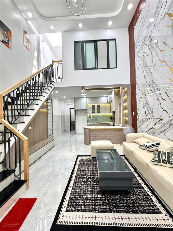 60m²  3pn ( có pn trệt)  2 tầng  xe hơi đỗ cửa ngay nguyễn thị kiểu  dương thị mười