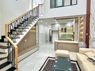 60m²  3pn ( có pn trệt)  2 tầng  xe hơi đỗ cửa ngay nguyễn thị kiểu  dương thị mười