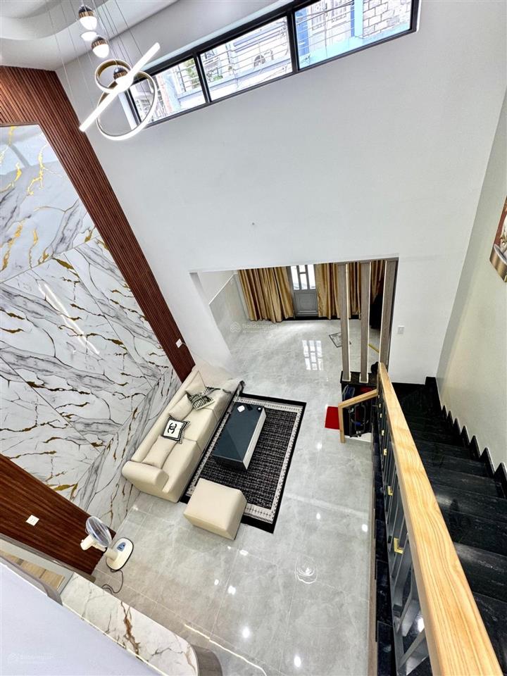60m²  3pn ( có pn trệt)  2 tầng  xe hơi đỗ cửa ngay nguyễn thị kiểu  dương thị mười