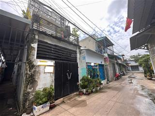 Ngang 5m x 20m  2 tầng  2pn và 3 phòng trọ  đường xe tải  chợ chử s  dòng tiền ổn định