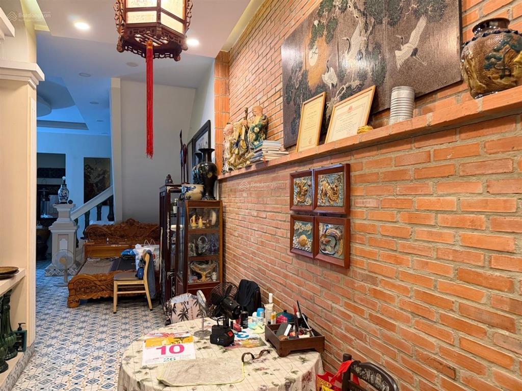 7 tỷ  238m2  ngang 6.4m  biệt thự sân vườn siêu vip  thới tây tân hiệp p. hóc môn gần song hành