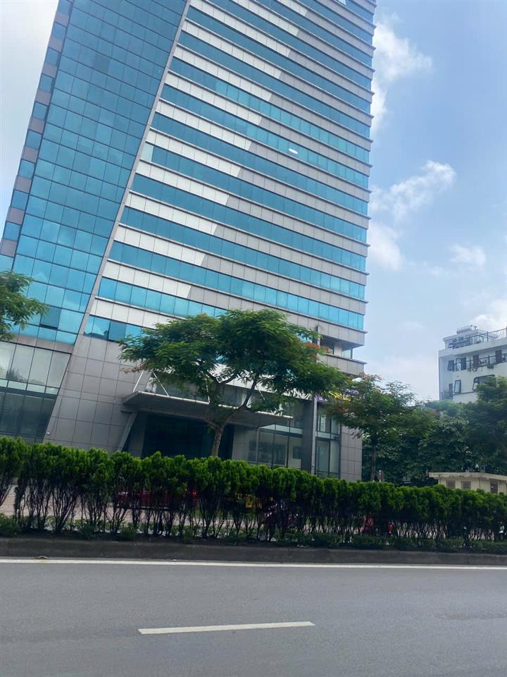 Cho thuê Mặt phố Nguyễn Văn Cừ – Long Biên 850m, chủ thiện chí.