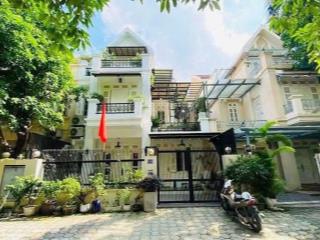 Cho thuê biệt thự ciputra diện tích 425m2