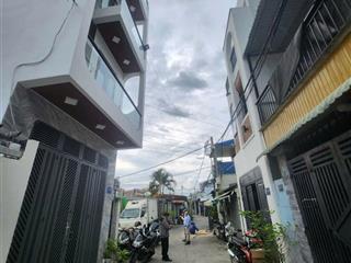 Nhà hxh giá cực tốt chỉ 3,550 tỷ  dt đến 74 m2  khu víp nguyễn ảnh thủ q12