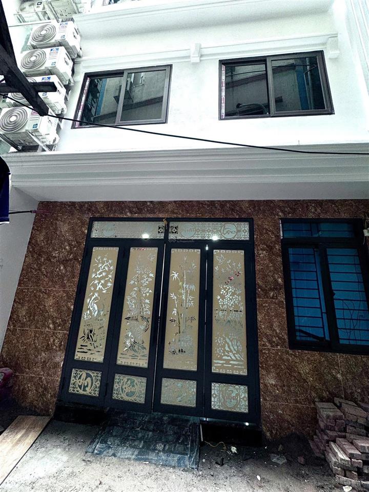 Đất hiếm lõi đống đa gần văn miếu.
45m | mt 7,3m | sổ đỏ chính chủ | 8 tỷ.
phù hợp xây nhà ở, ccmn