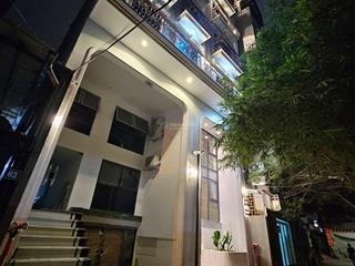 ~ 800/năm  hoa hậu dòng tiền hồ tùng mậu  9 nổi 1 hầm  mặt tiền lớn ô tô đỗ  lựa chọn tốt nhất