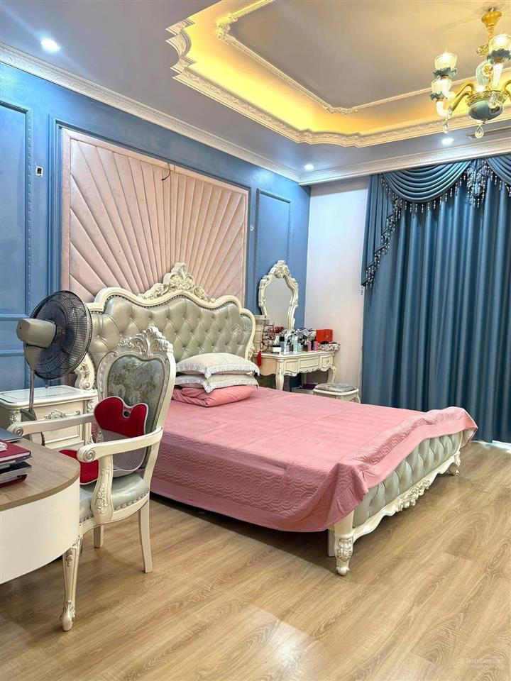 Liền kề louis đại mỗ  phong cách tân cổ điển  hàng xóm đông, ban quản lý uy tín, yên tĩnh giá tốt